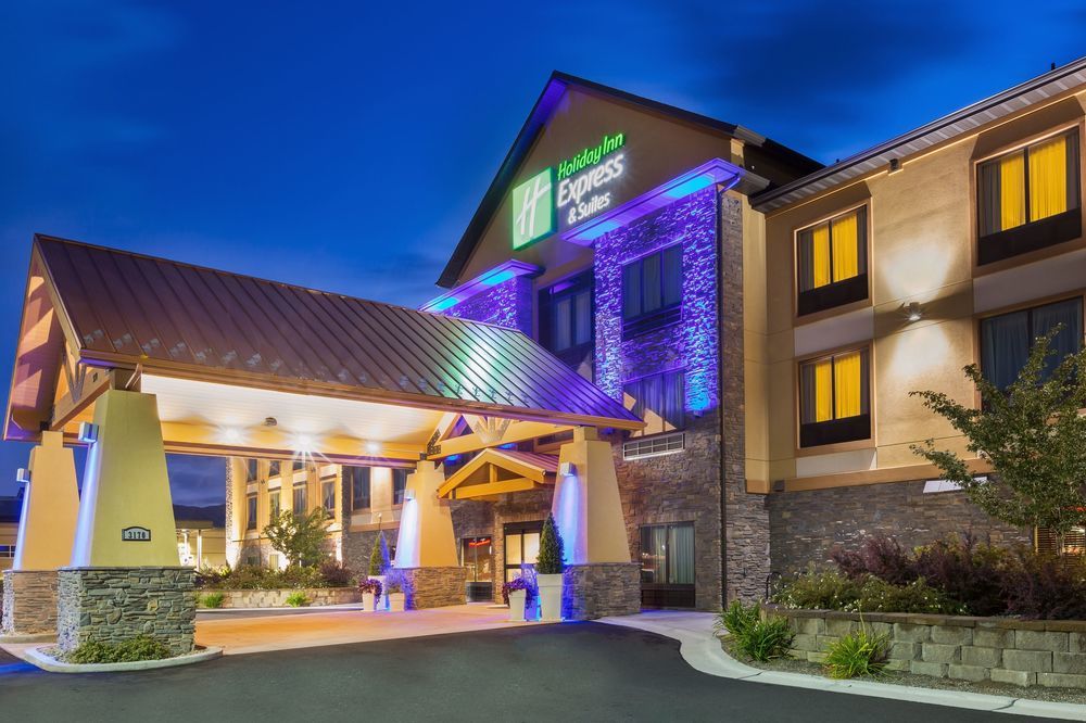 Holiday Inn Express and Suites Helena image 1
